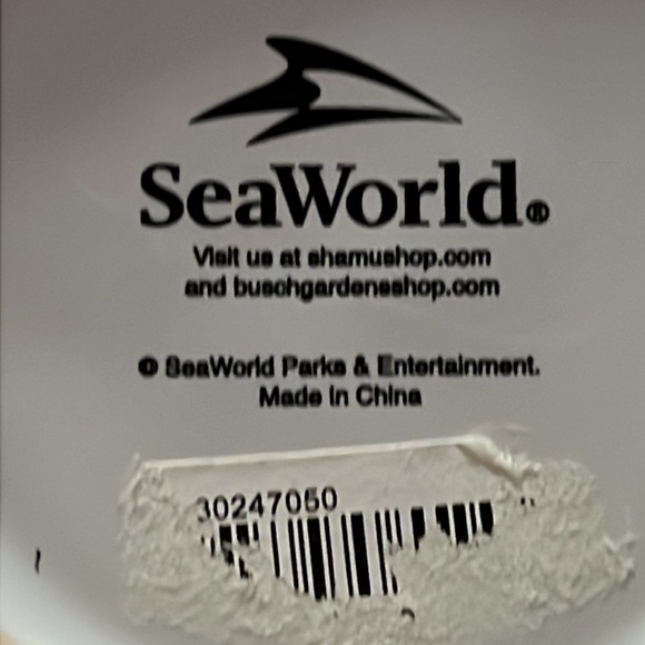 Ceramic SeaWorld Souvenir Mug - EC - Picture 5 of 5